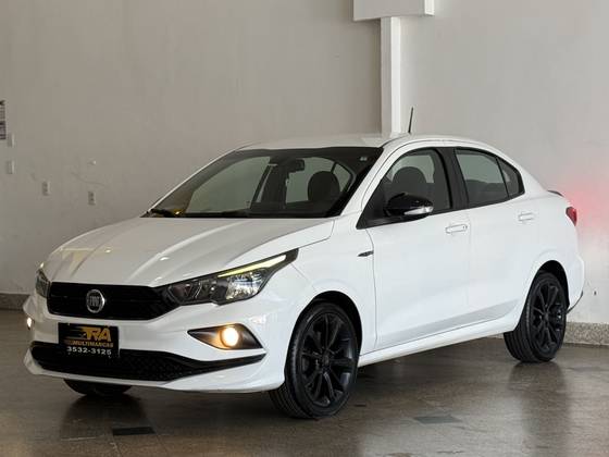FIAT CRONOS 1.8 E.TORQ FLEX HGT AT6 FIAT CRONOS 1.8 E.TORQ FLEX HGT AT6